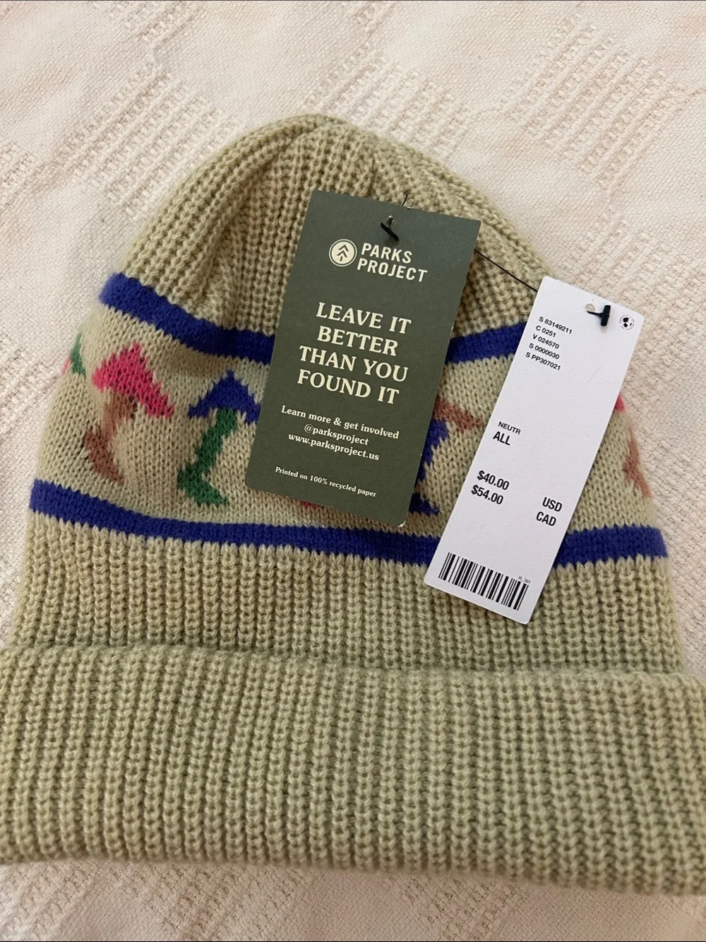 Parks Project mushroom Beige Beanie with Multicolor Arrow Motif new with tags